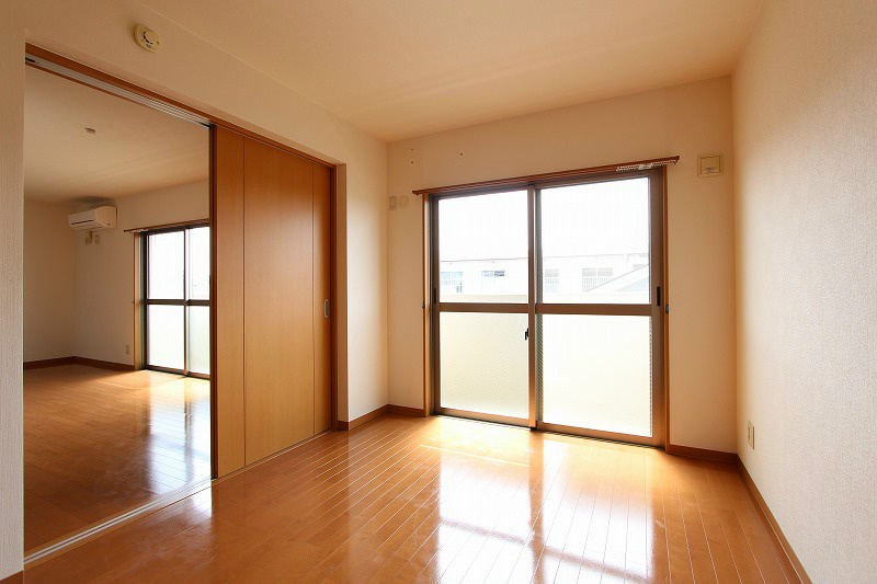 SHINKOマンション ベッドルーム