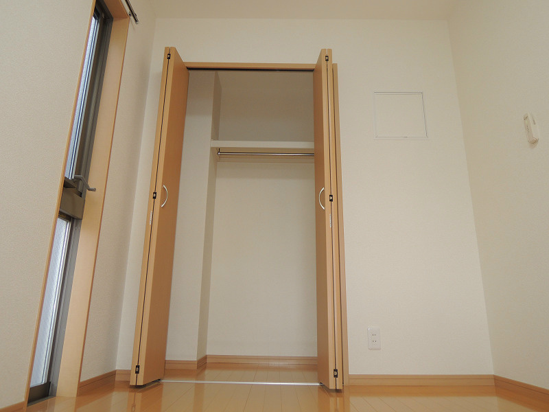 アンプルールフェール東花園 収納