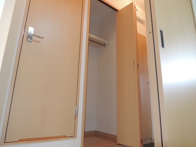 アンプルールフェール東花園 収納