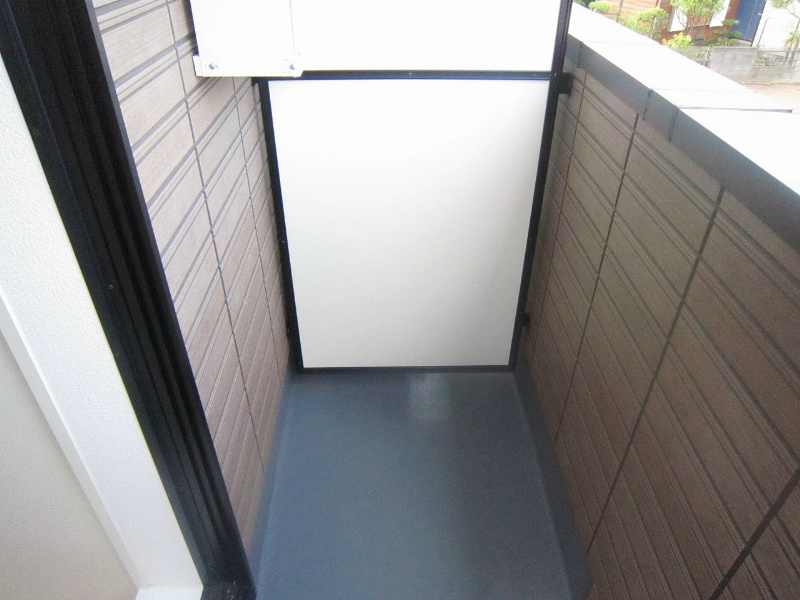 ソフィアエヌ湘南平塚   ベランダ