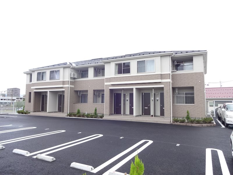 プランドール 駐車場