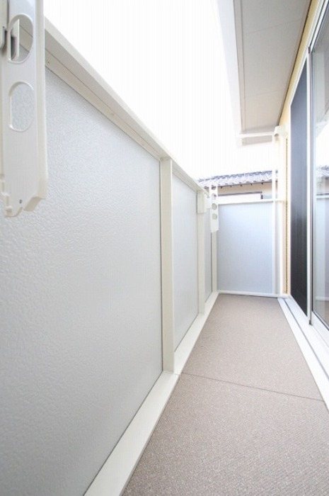 D-room西長住 ベランダ