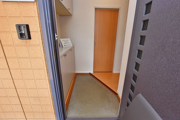 サンヴィレッジＫ　Ａ棟 玄関