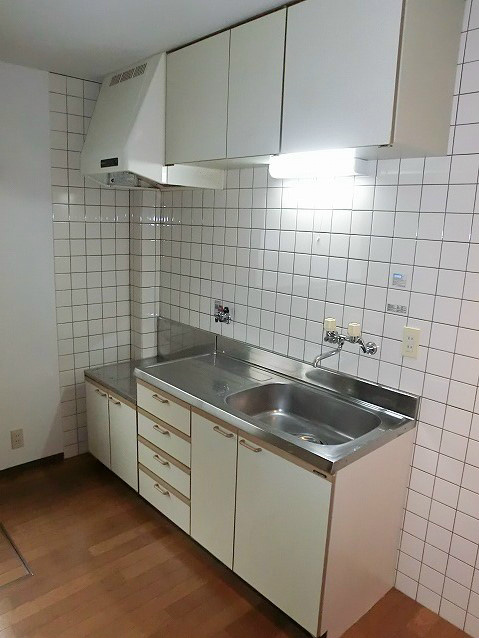 ベルデュール岩倉 キッチン