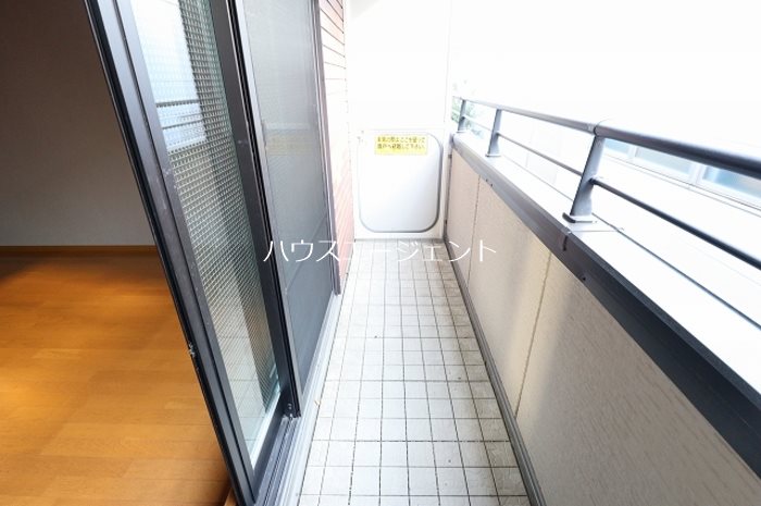 デルフィ　参番館 ベランダ