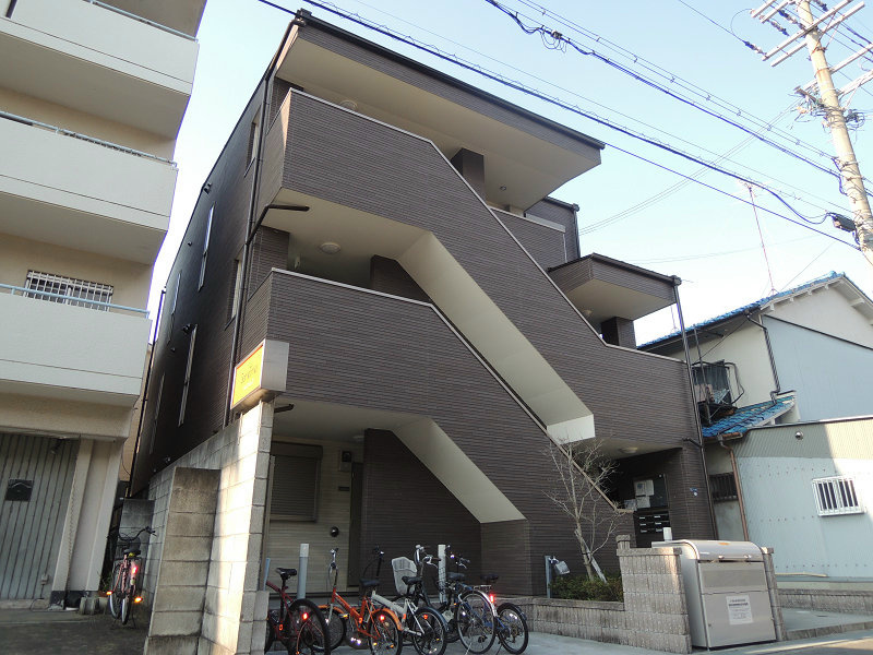 アンプルールフェール東花園 外観