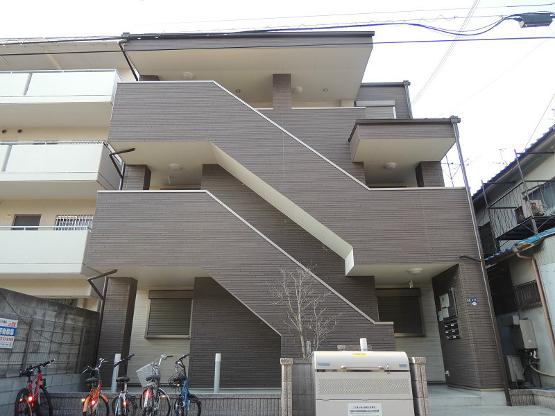 アンプルールフェール東花園 外観