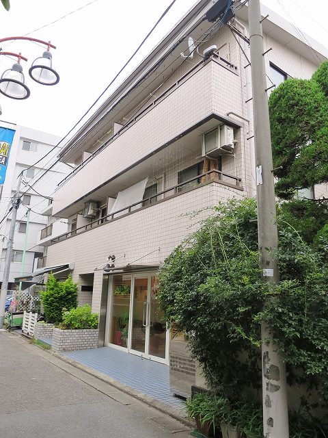 グリーングラス 201号室 外観