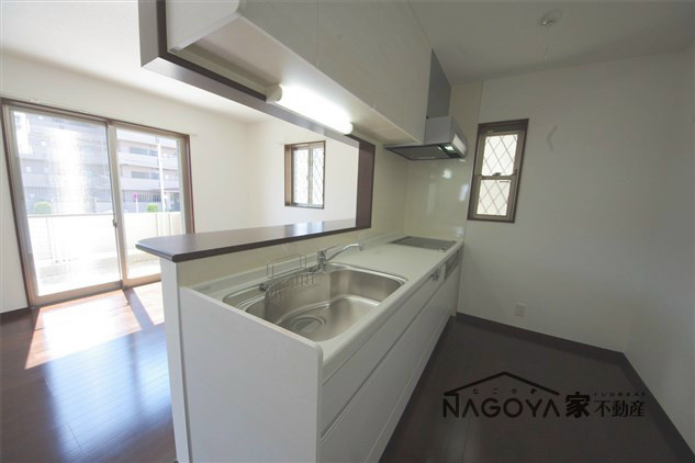 comodo八勝通 キッチン