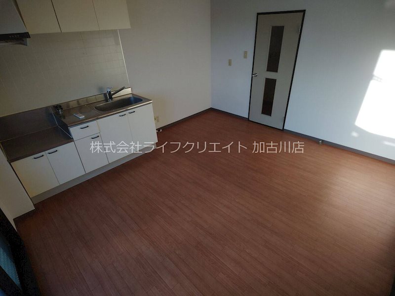 ウエダポピンズ リビング