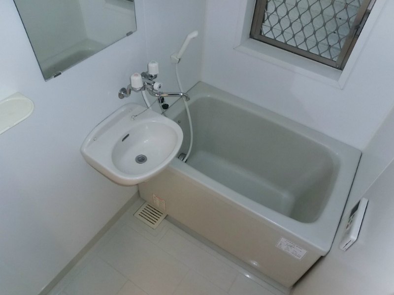 グラナーダ湘南 風呂画像