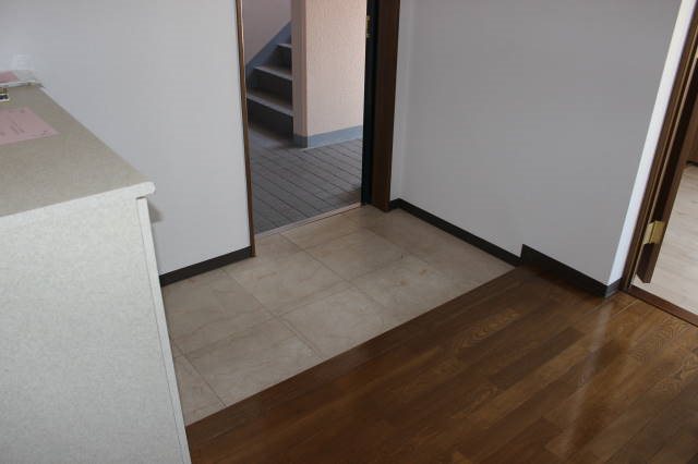 ひらのマンション 玄関