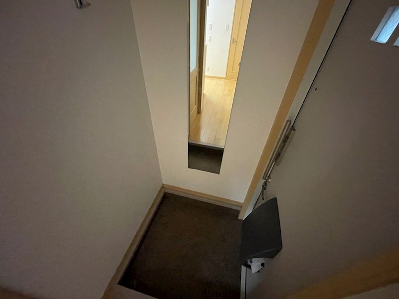 マハロハイツⅡ 玄関