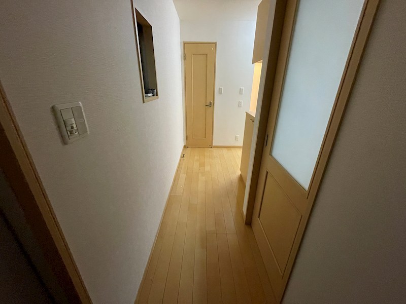 マハロハイツⅡ 玄関