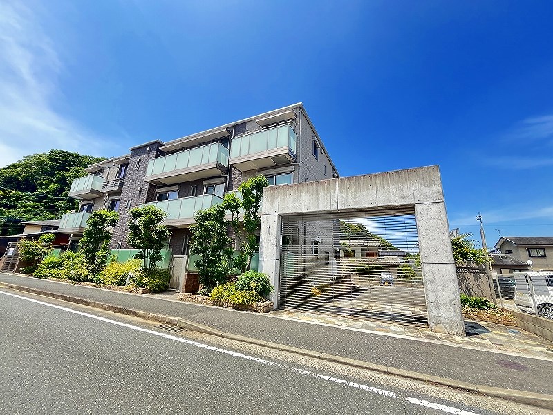 クロシェット 302号室 外観