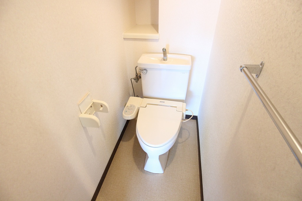 アーバン宮地岳 トイレ