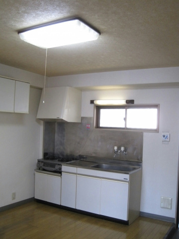 メゾンルピナス リビング