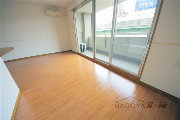 グラン・アベニュー名駅南 リビング