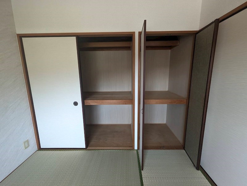 アステール三雲 収納