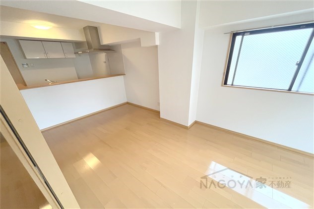 丸茂御園ビル リビング