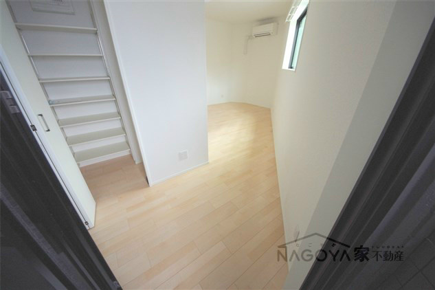 吹上ラファイエット リビング