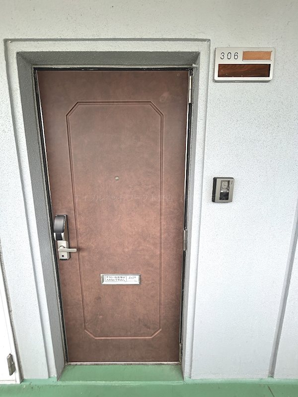 ヴァンカートル 玄関