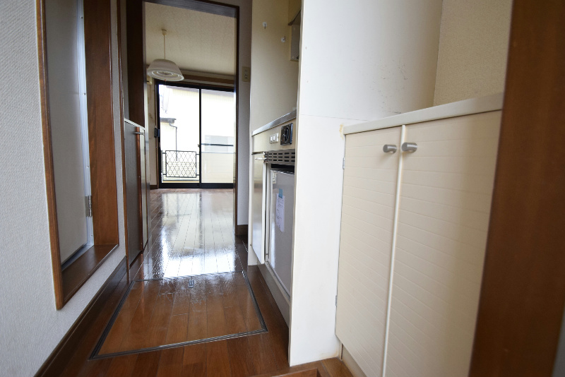 ハイツラビット 玄関