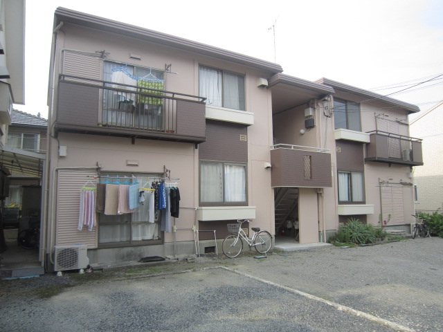 アーバン中山 201号室 外観