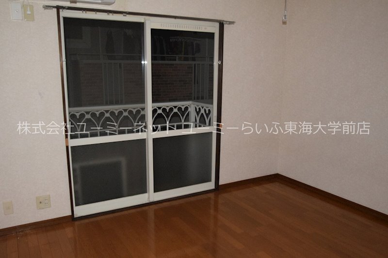 リビング ドミールFUKAGAWAⅠ リビング