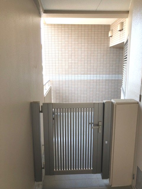 メゾン・グランツ藤枝前島 玄関