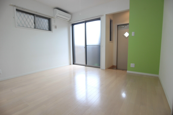 ヴィアノ山下町 ベッドルーム