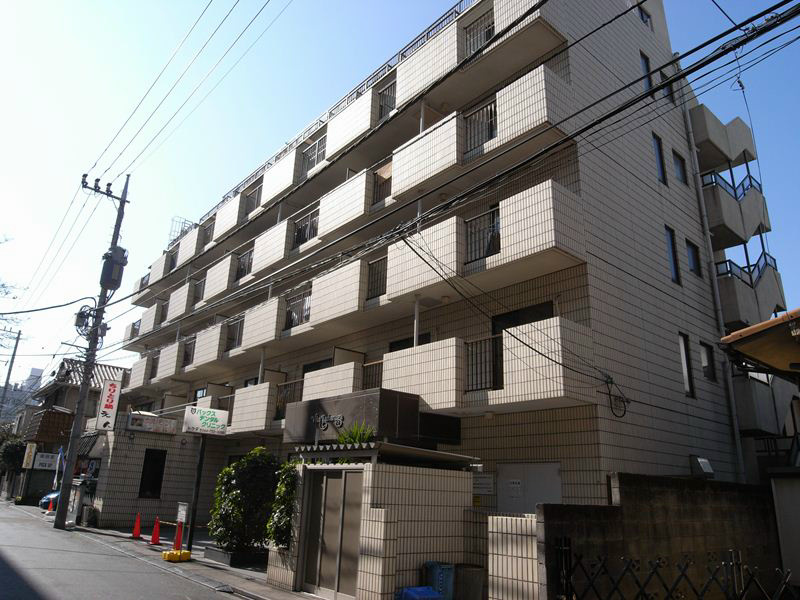 ヴィラ・タルタルーガ 402号室 外観