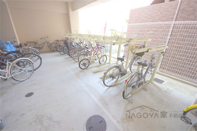 スリーウェイ金山 その他外観2