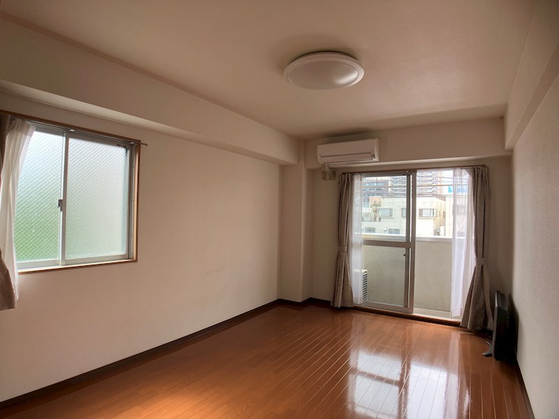 リュミエール リビング