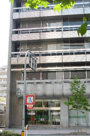 サンシティ烏丸 銀行