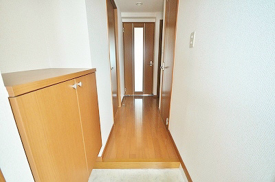 Ｊースクエア 玄関