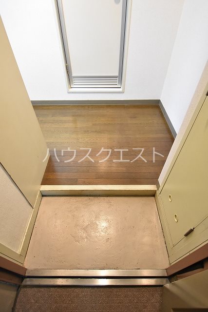 フレグランス大宮 玄関