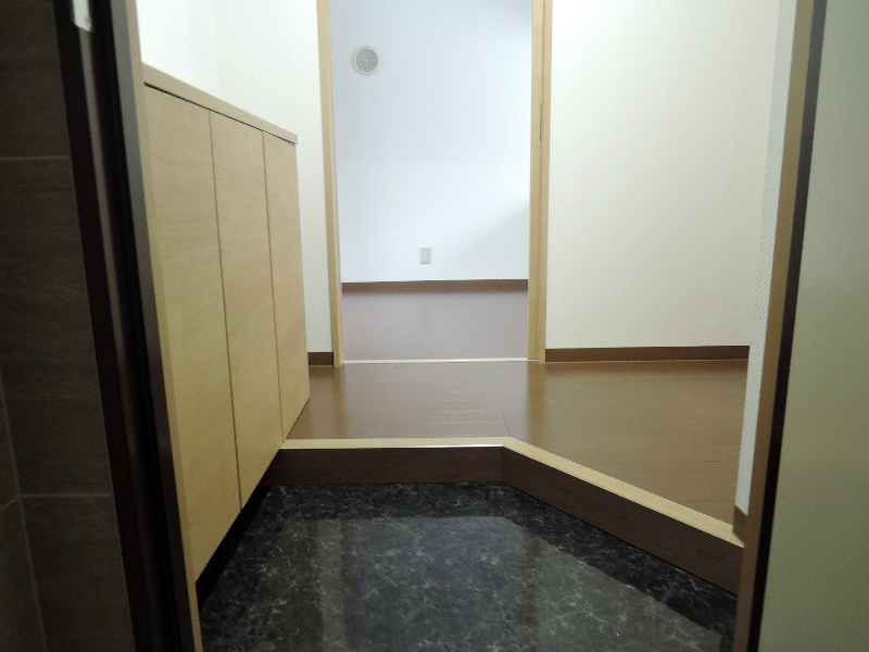 フレックス山本駅前ビル 玄関