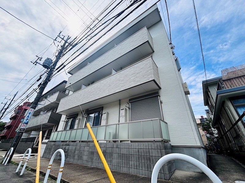ラ・プリエ 303号室 外観