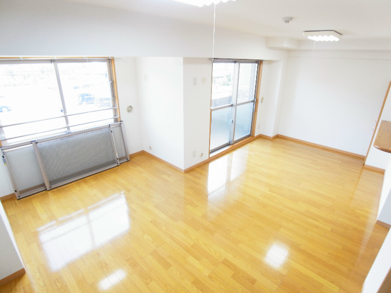 ヌーベルバーグ常盤平　 リビング