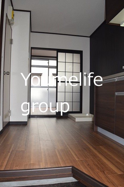 インペリアル 玄関