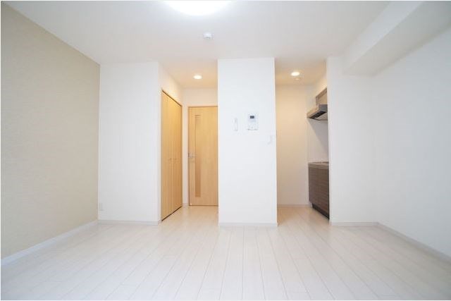 リブリ・アヴェニール新町 リビング