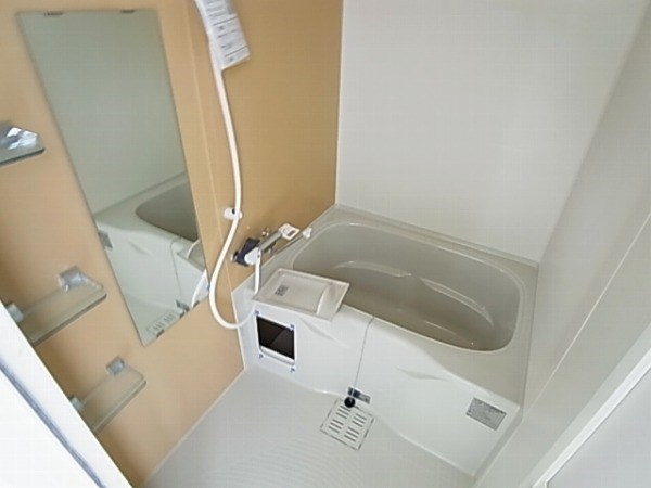 ラ・プリエ 風呂画像