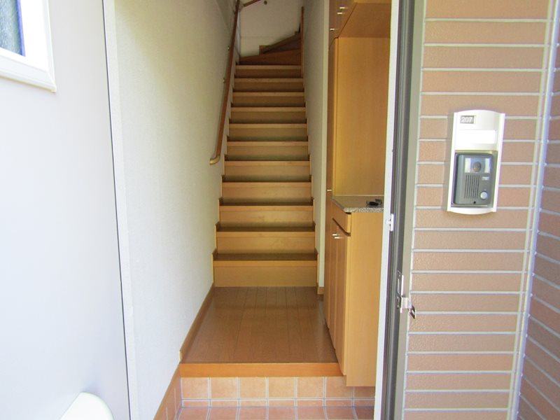 プリムラプレッソ 玄関