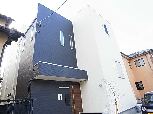 GRANDTIC　PERLE 101号室 外観