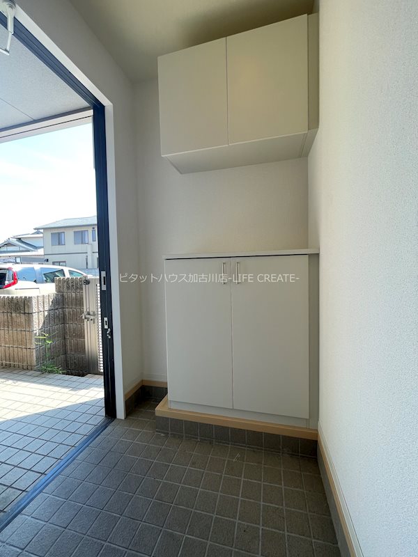 シャーメゾン・サウス加古川 玄関