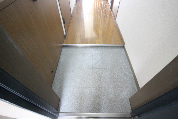 エクラシア鷹取駅前 玄関