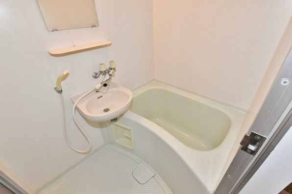 フレール清水 風呂画像