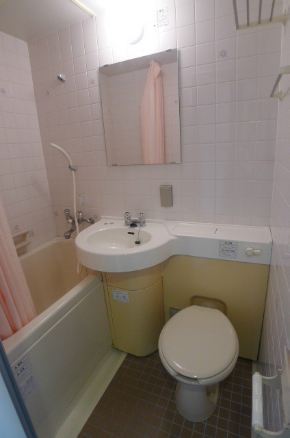 KI-３ビル 風呂画像