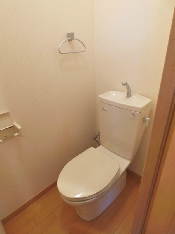 愛知県名古屋市千種区東山元町４丁目 トイレ